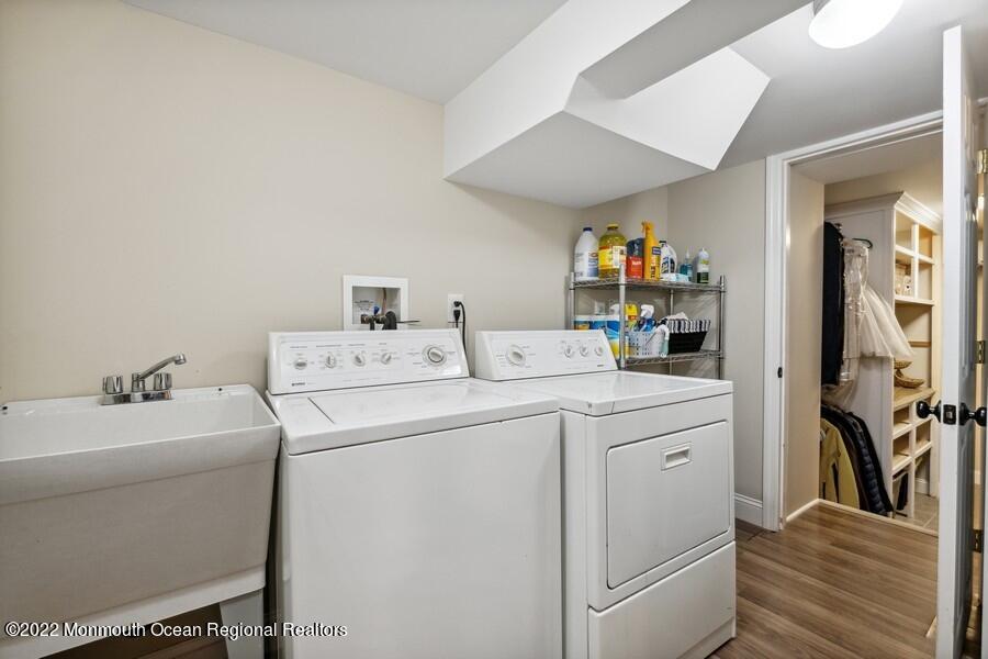 25 Green Hills Road East Brunswick, NJ 08816 - Photo 34 of 50 31_25GreenHills_2036_LowRes