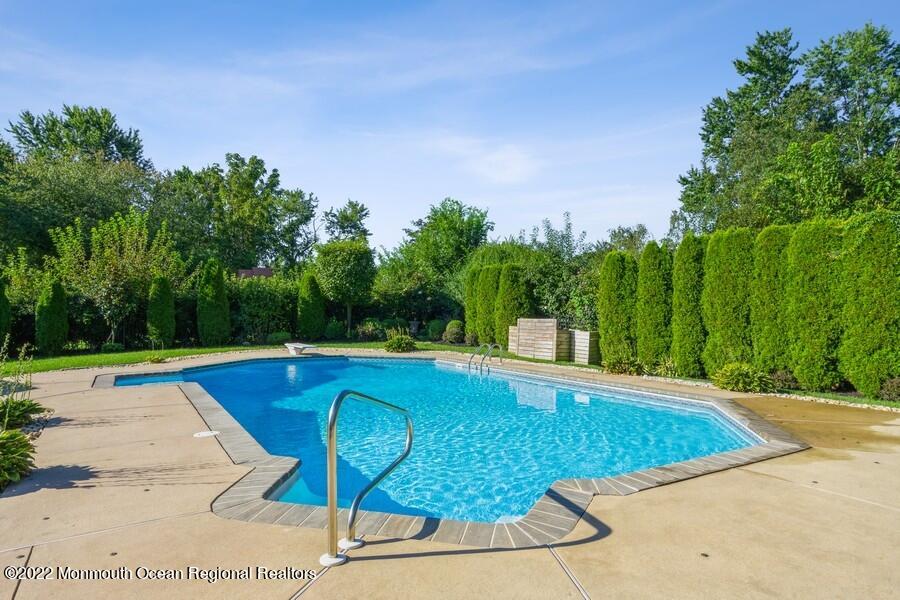25 Green Hills Road East Brunswick, NJ 08816 - Photo 43 of 50 13_25GreenHillsRd_2016_LowRes
