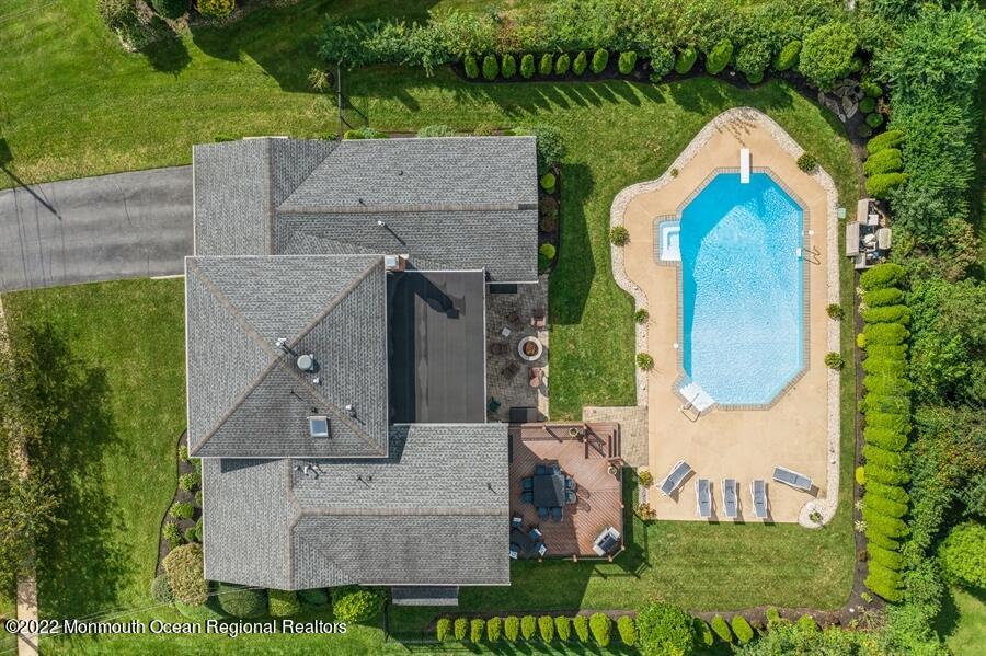 25 Green Hills Road East Brunswick, NJ 08816 - Photo 46 of 50 35_25GreenHillsRd_181012_AerialView_LowR