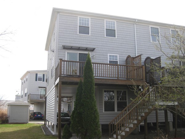 219 Beach Road, Unit 8 Salisbury, MA 01952 - Photo 3 of 21 Gallery Image 3