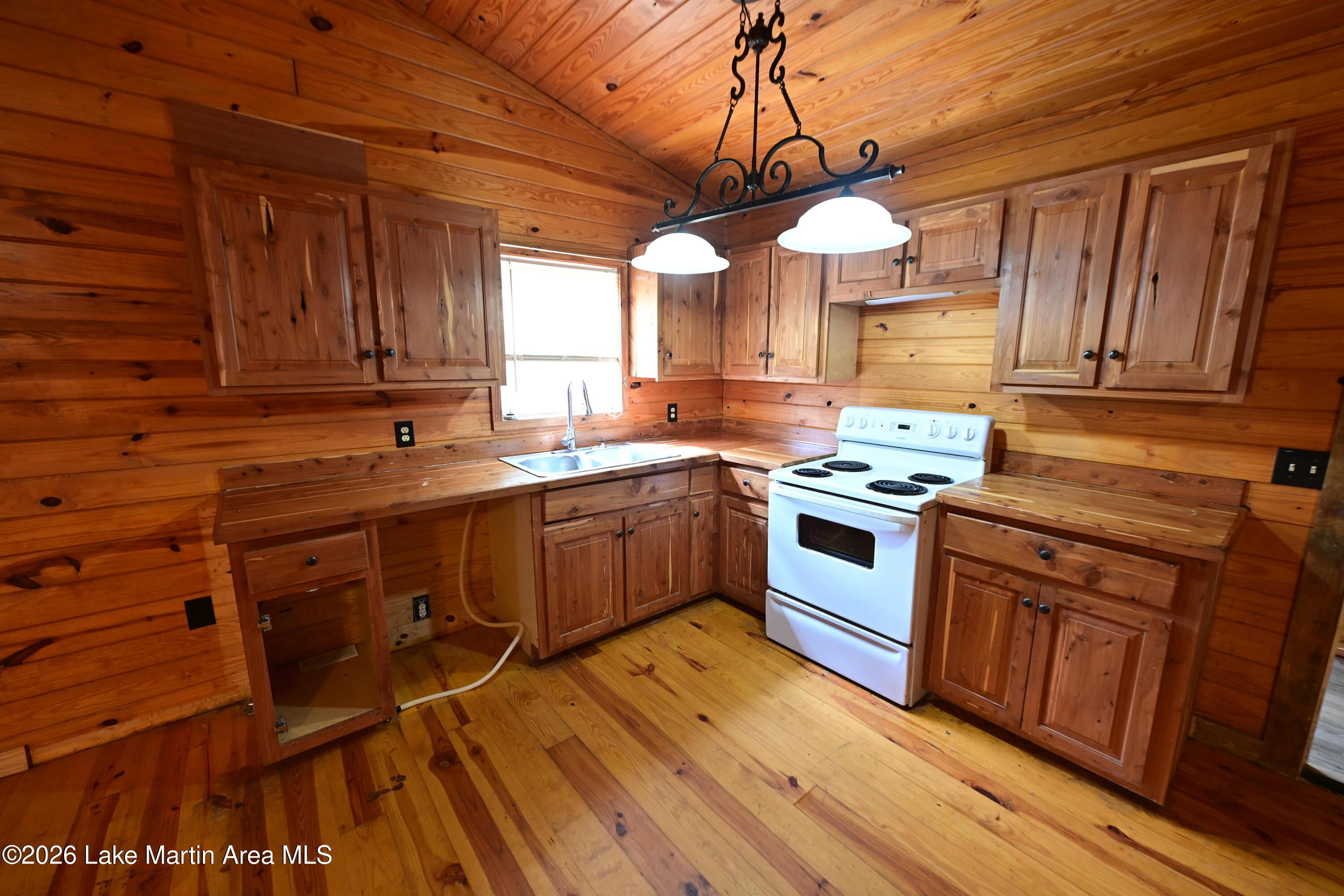 1507 Hampton Denver Road Dadeville, AL 36853 - Photo 6 of 10 Gallery Image 6