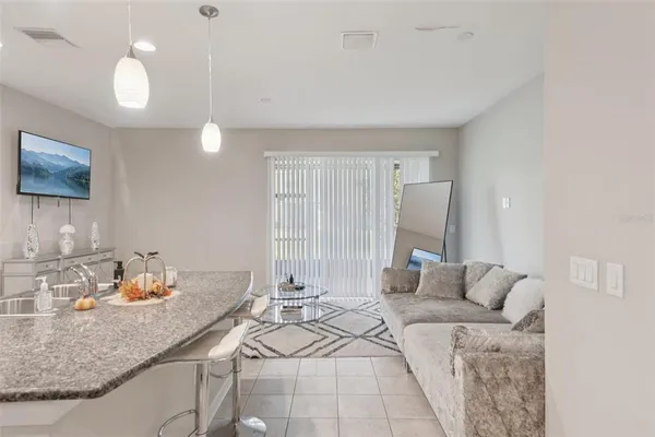 $259,999 | 7046 Towne Lake Road, Riverview, FL 33578