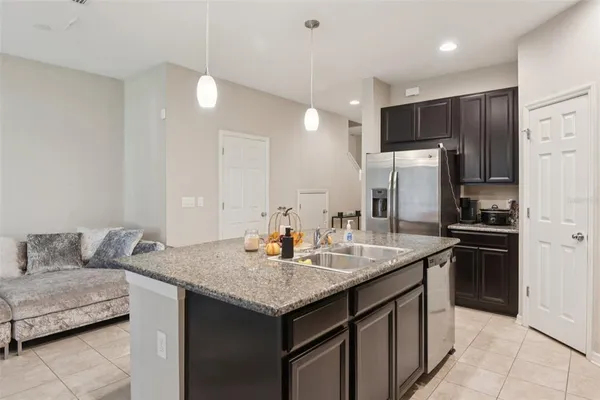 $259,999 | 7046 Towne Lake Road, Riverview, FL 33578