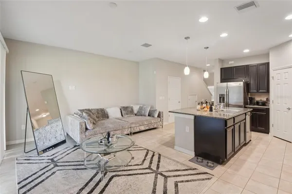 $259,999 | 7046 Towne Lake Road, Riverview, FL 33578