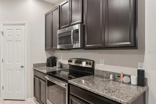 $259,999 | 7046 Towne Lake Road, Riverview, FL 33578