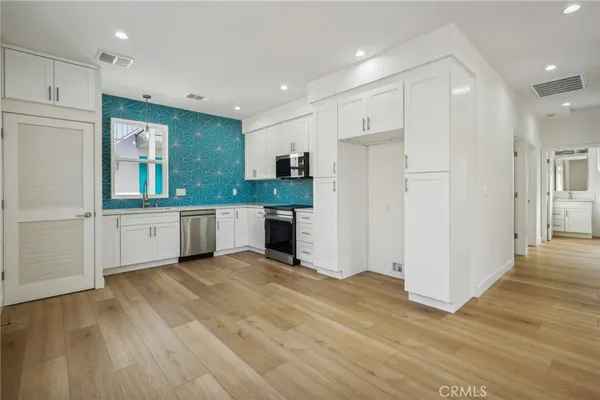 $3,650 | 5622 Briercrest Avenue, Lakewood, CA 90713