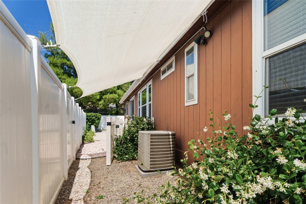 2239 Black Canyon Road, Unit 74 Ramona, CA 92065 - Photo 25 of 26