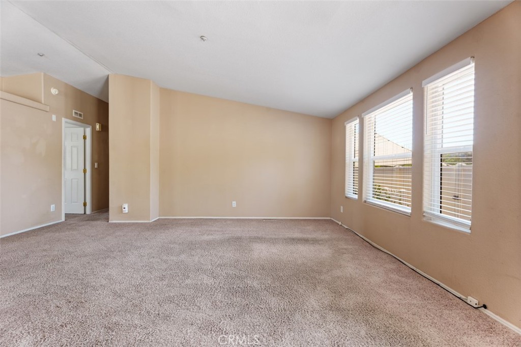 2239 Black Canyon Road, Unit 74 Ramona, CA 92065 - Photo 10 of 26