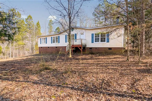 $199,800 | 367 Wedgewood Drive, Lexington, NC 27292