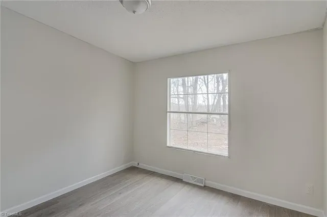 $199,800 | 367 Wedgewood Drive, Lexington, NC 27292