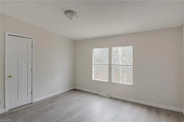 $199,800 | 367 Wedgewood Drive, Lexington, NC 27292