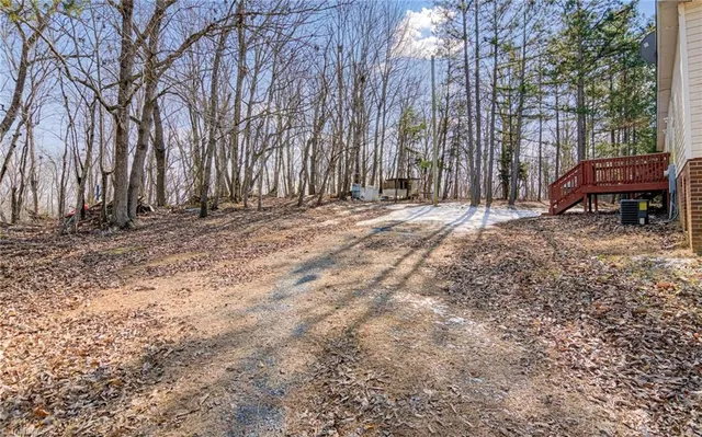 $199,800 | 367 Wedgewood Drive, Lexington, NC 27292