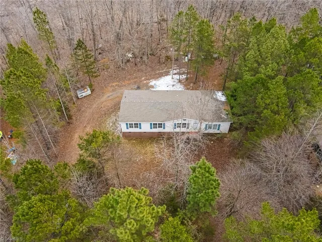 $199,800 | 367 Wedgewood Drive, Lexington, NC 27292