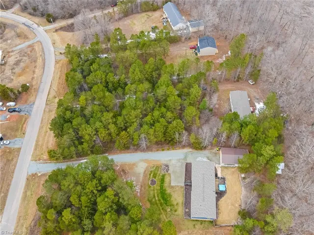 $199,800 | 367 Wedgewood Drive, Lexington, NC 27292