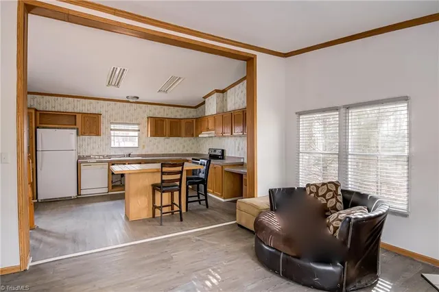 $199,800 | 367 Wedgewood Drive, Lexington, NC 27292