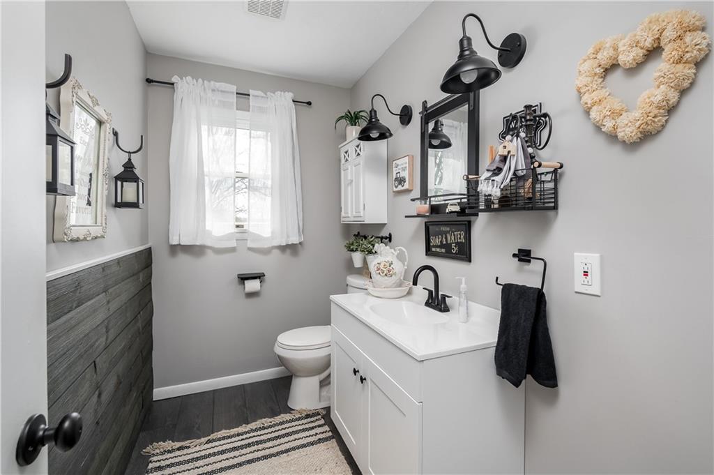 271 Beulah Road Butler, PA 16001 - Photo 12 of 37 Gallery Image 12