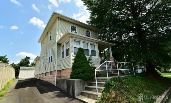 $2,800 | 628 Grove Avenue, Edison, NJ 08820
