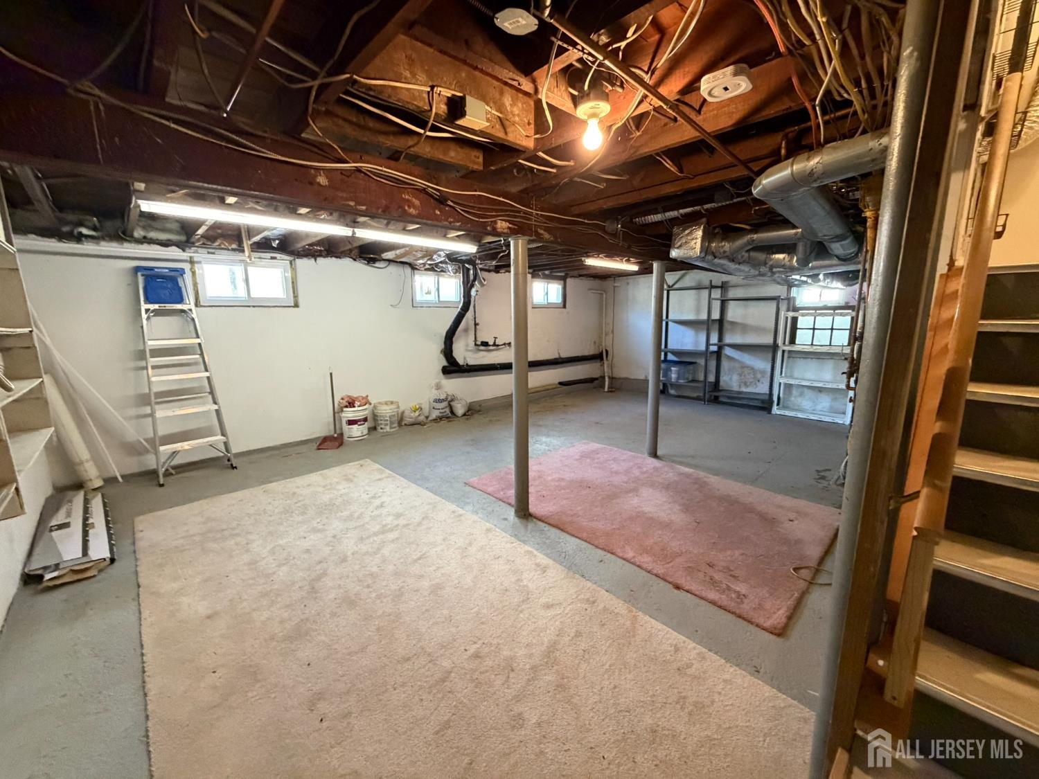 628 Grove Avenue Edison, NJ 08820 - Photo 19 of 21 a view of a room with wooden floor