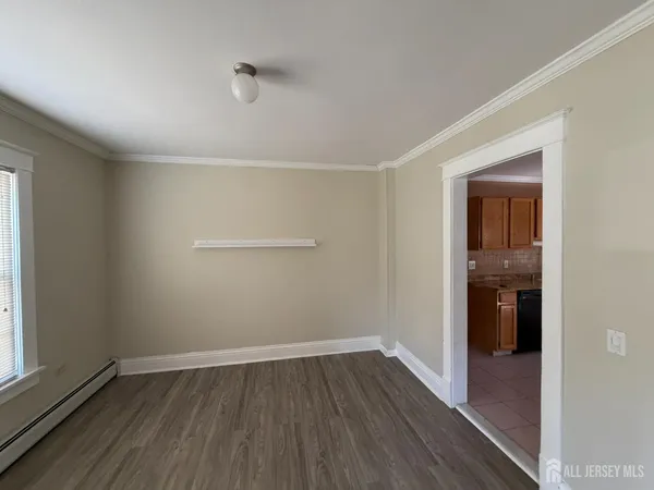 $2,800 | 628 Grove Avenue, Edison, NJ 08820