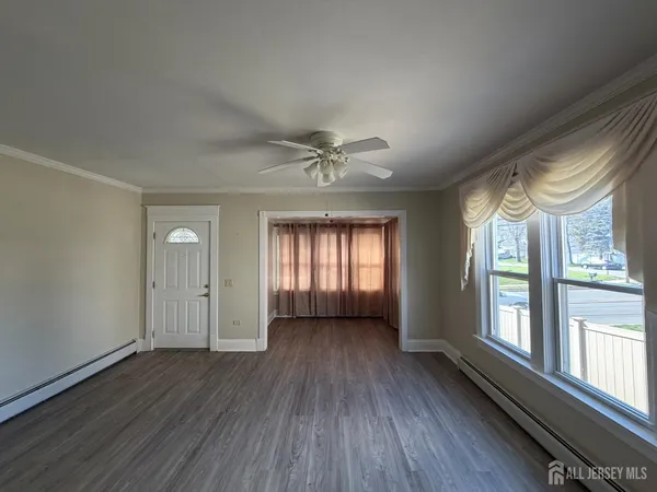 $2,800 | 628 Grove Avenue, Edison, NJ 08820