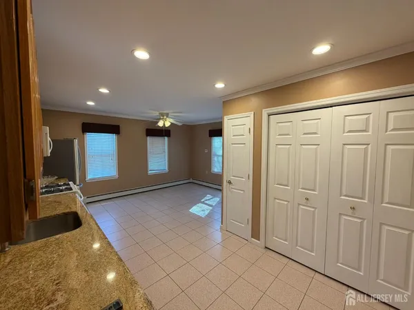 $2,800 | 628 Grove Avenue, Edison, NJ 08820