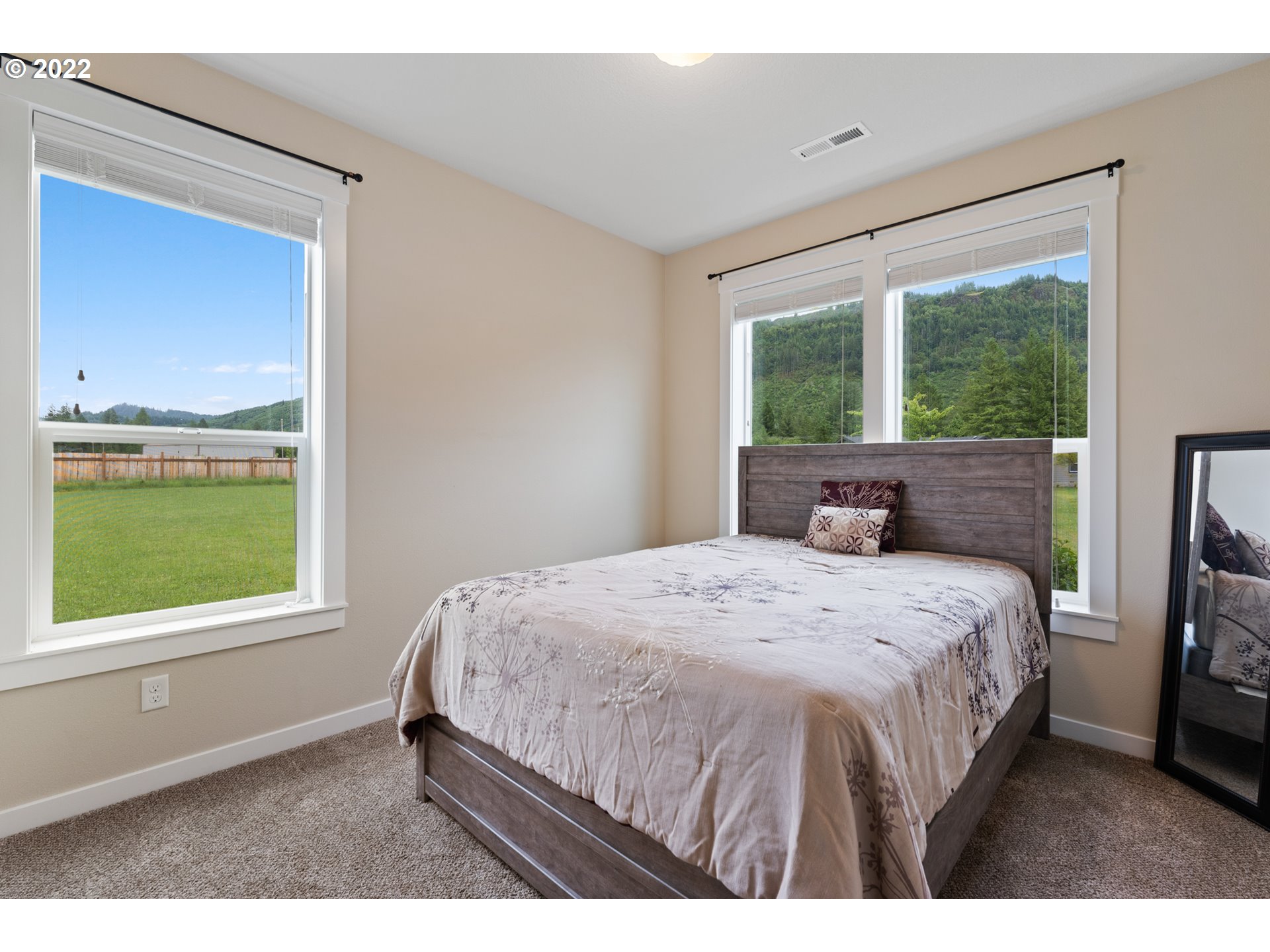 233 Stuart Field Lane Ariel, WA 98603 - Photo 7 of 31 Gallery Image 7