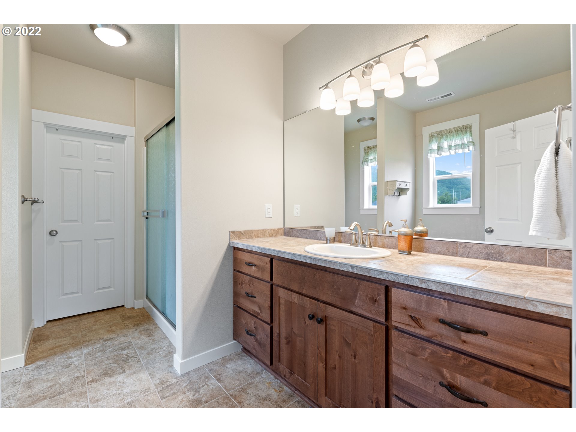 233 Stuart Field Lane Ariel, WA 98603 - Photo 10 of 31 Gallery Image 10