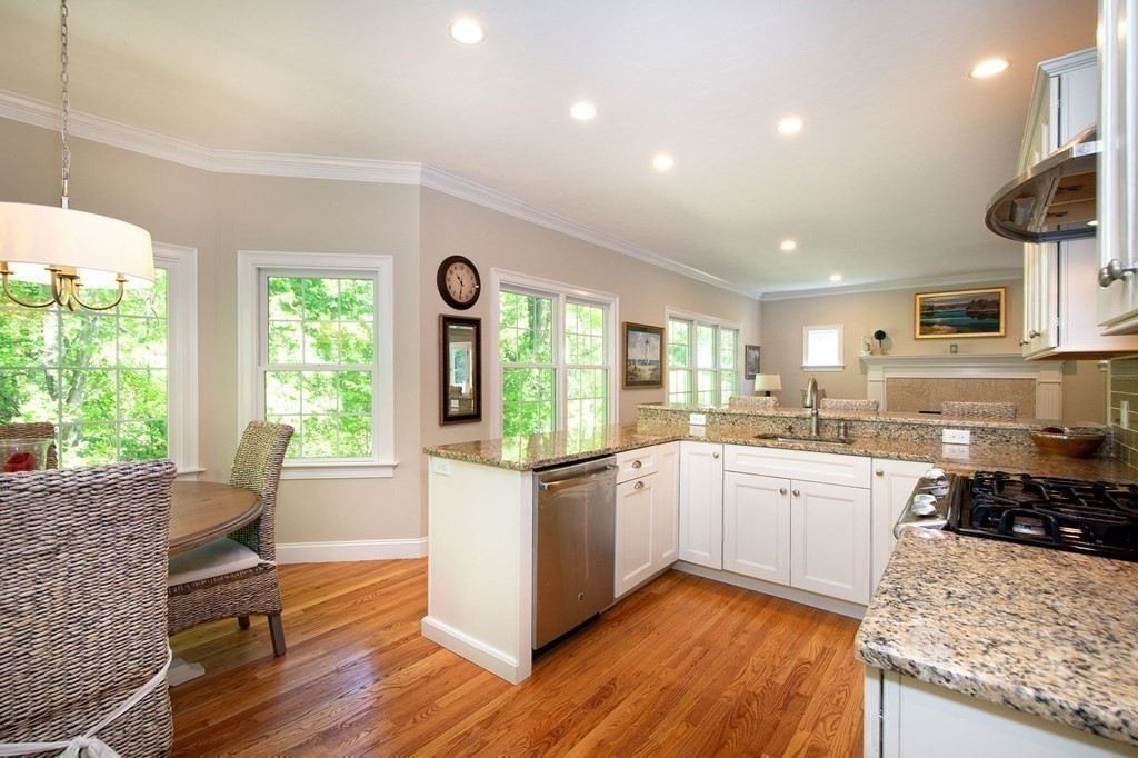 10 Sanctuary Pond Road Cohasset, MA 02025 - Photo 15 of 31