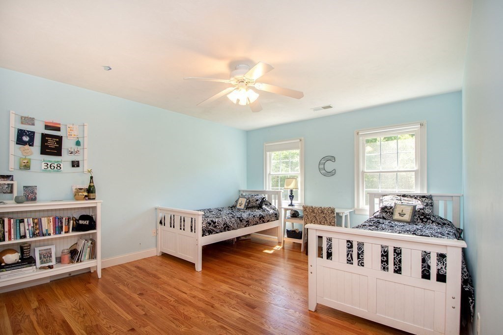 10 Sanctuary Pond Road Cohasset, MA 02025 - Photo 17 of 31