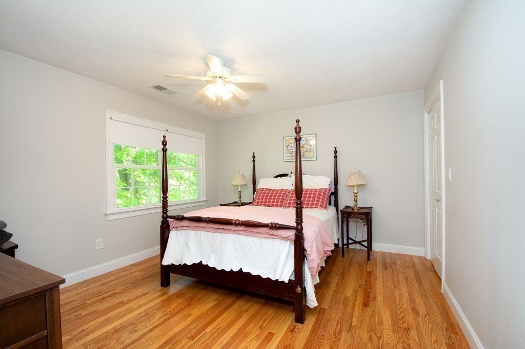 10 Sanctuary Pond Road Cohasset, MA 02025 - Photo 19 of 31