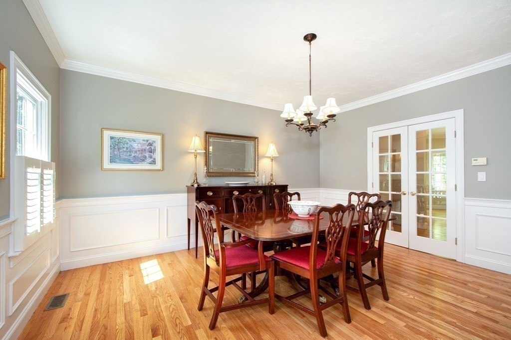 10 Sanctuary Pond Road Cohasset, MA 02025 - Photo 5 of 31