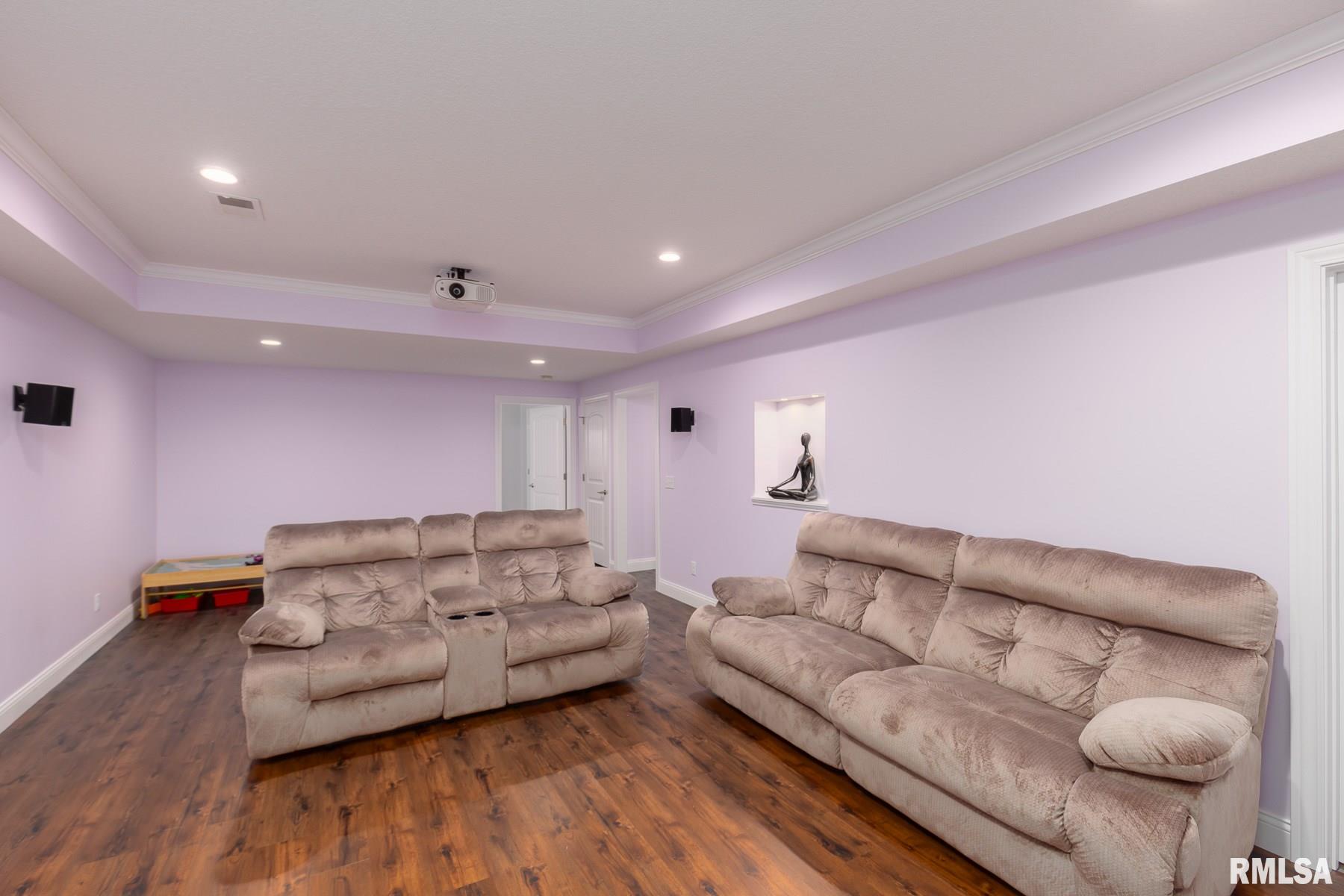 5766 Judge Road Bettendorf, IA 52722 - Photo 25 of 34 Gallery Image 25