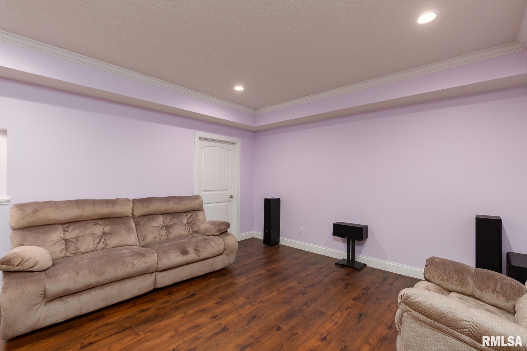5766 Judge Road Bettendorf, IA 52722 - Photo 26 of 34 Gallery Image 26