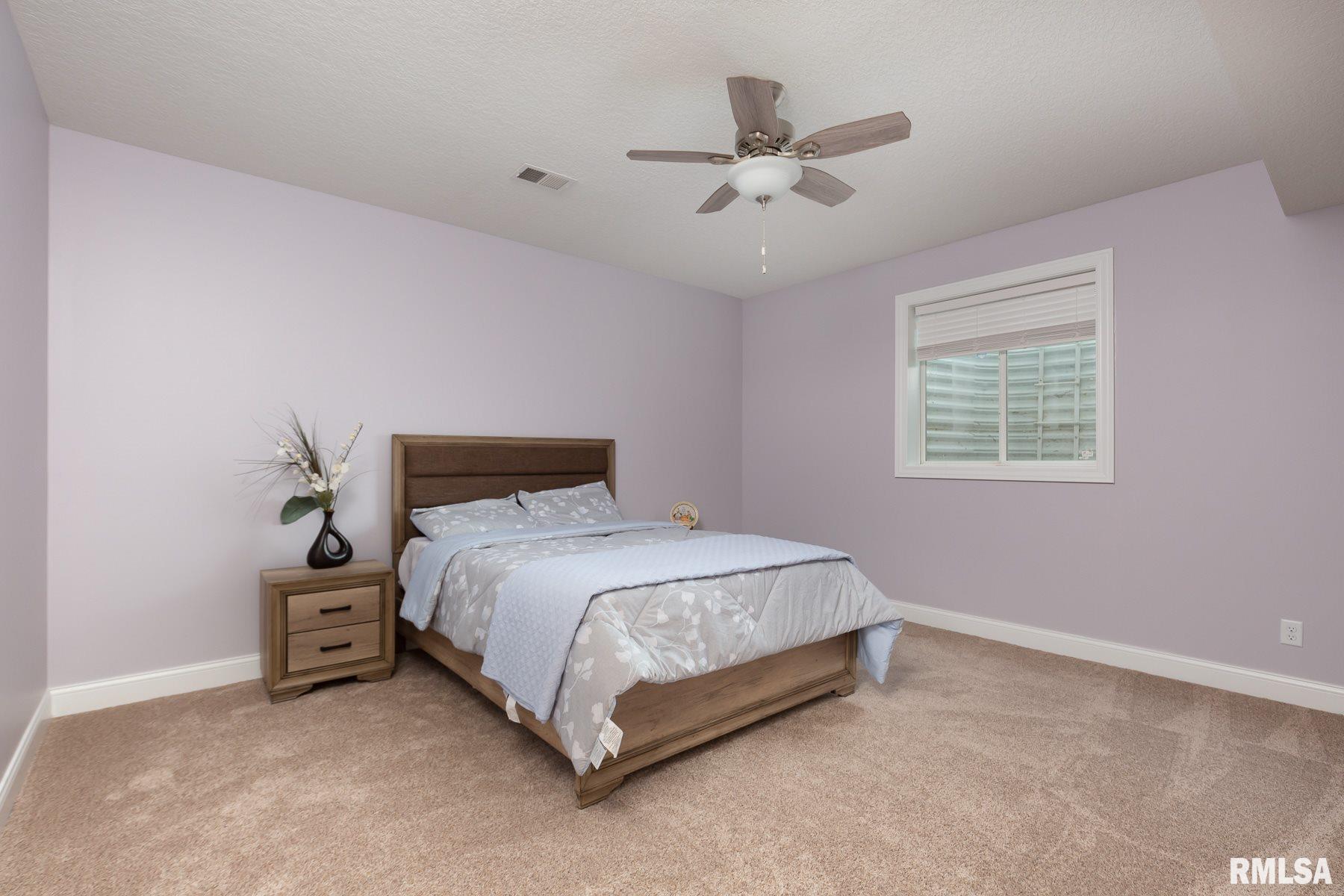 5766 Judge Road Bettendorf, IA 52722 - Photo 27 of 34 Gallery Image 27