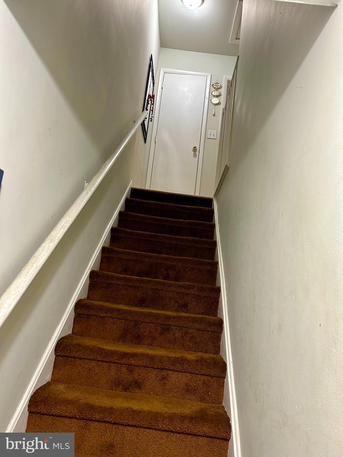 5 Oyster Bay Road Absecon, NJ 08205 - Photo 8 of 15 a view of entryway