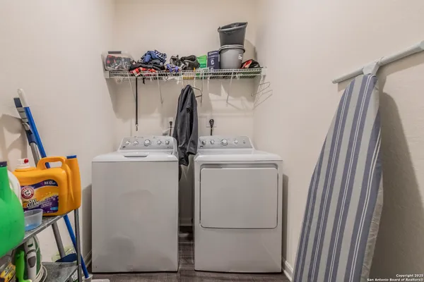 $1,695 | 5612 Pearl Meadow, Converse, TX 78109