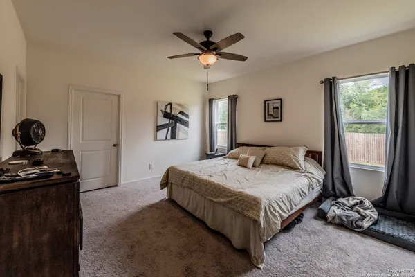 $1,695 | 5612 Pearl Meadow, Converse, TX 78109