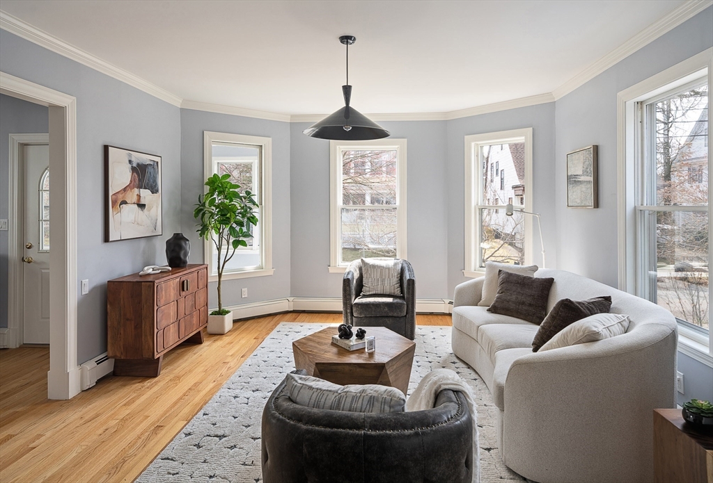 69 Capitol Street Watertown, MA 02472 - Photo 3 of 27