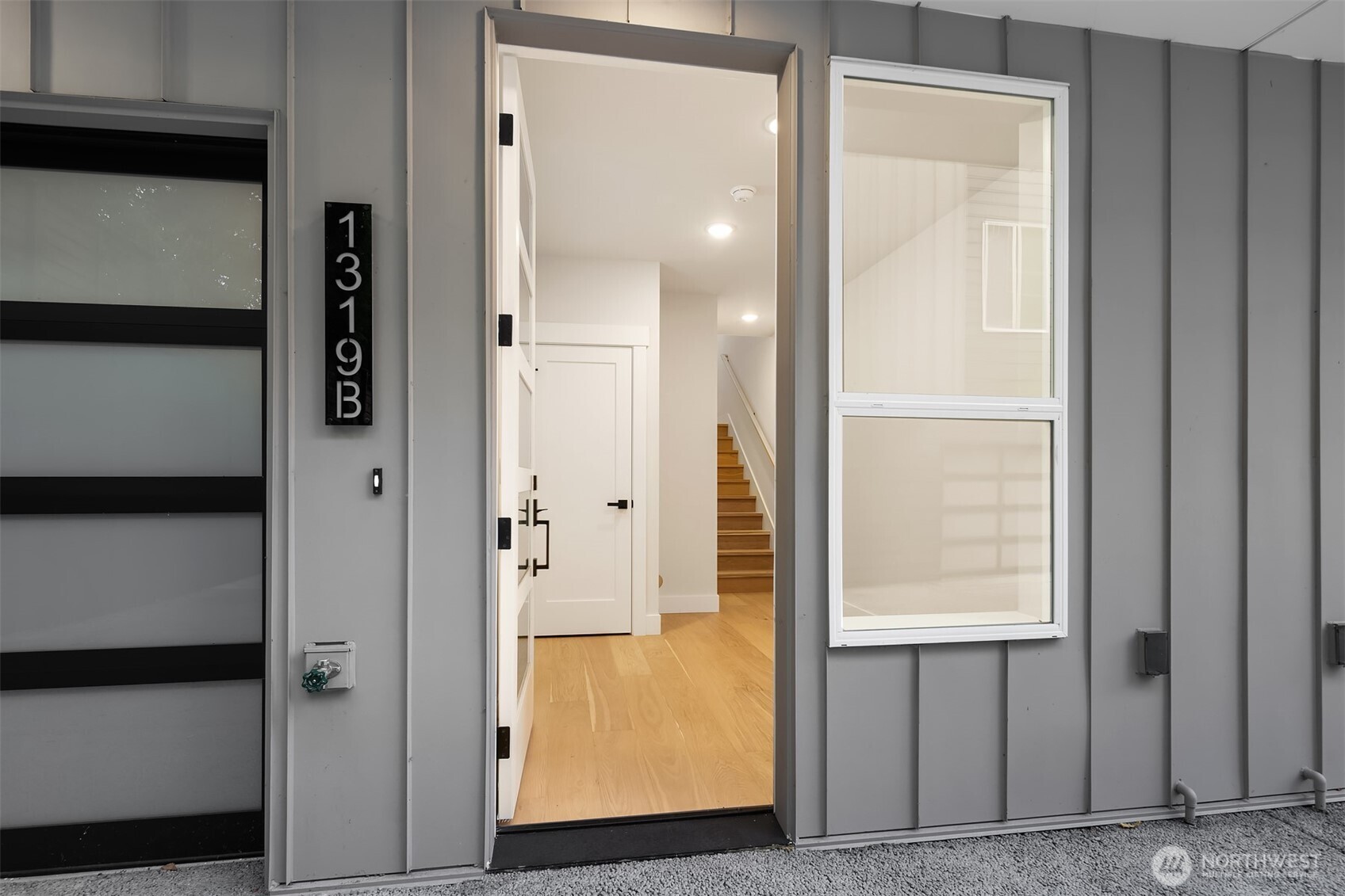 1319 14th Avenue South, Unit A Seattle, WA 98144 - Photo 27 of 27