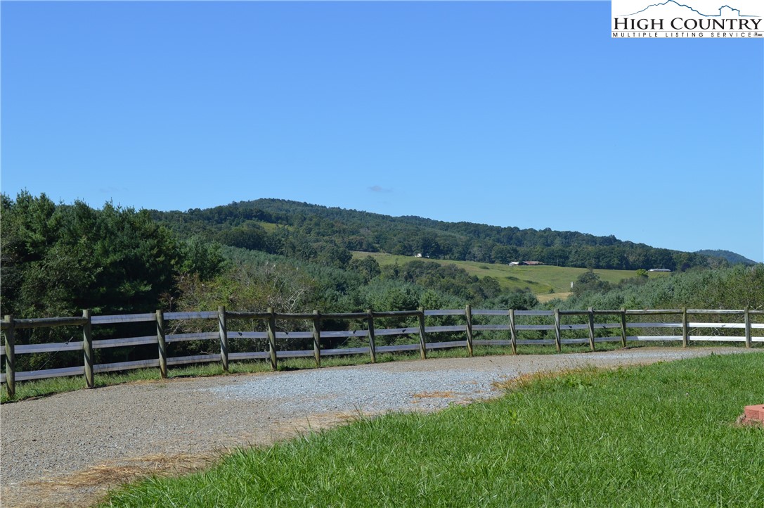 1828 Stratford Road Sparta, NC 28675 - Photo 20 of 44