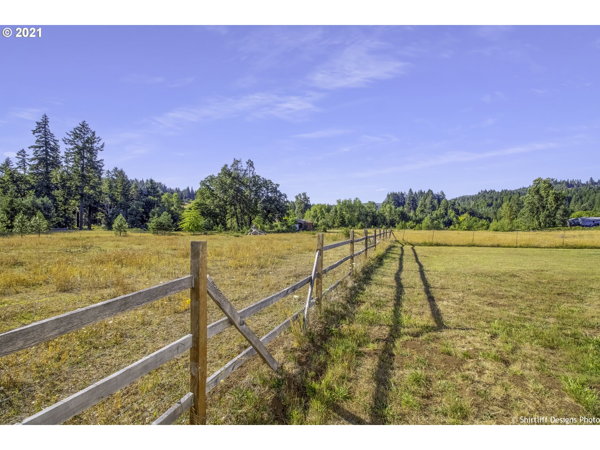 31390 Veatch Road Cottage Grove, OR 97424 - Photo 26 of 32 Gallery Image 26