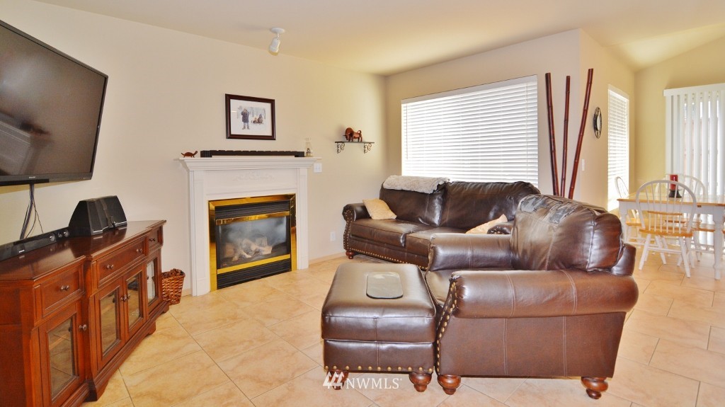 6000 Turley SE Loop Port Orchard, WA 98366 - Photo 11 of 18 Gallery Image 11