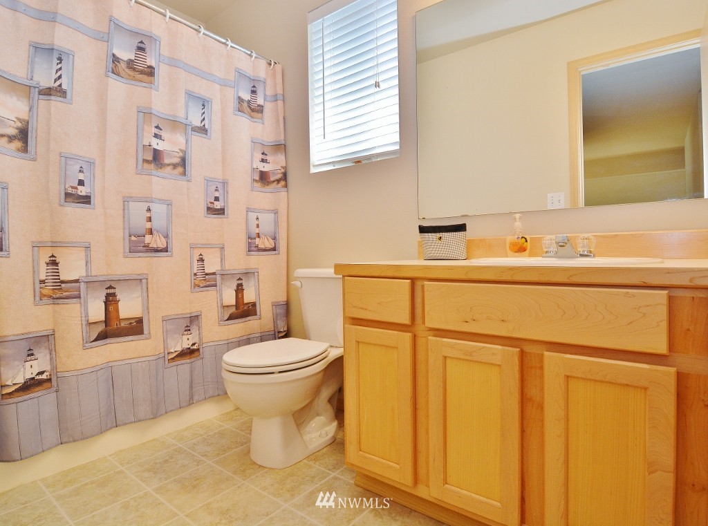 6000 Turley SE Loop Port Orchard, WA 98366 - Photo 12 of 18 Gallery Image 12