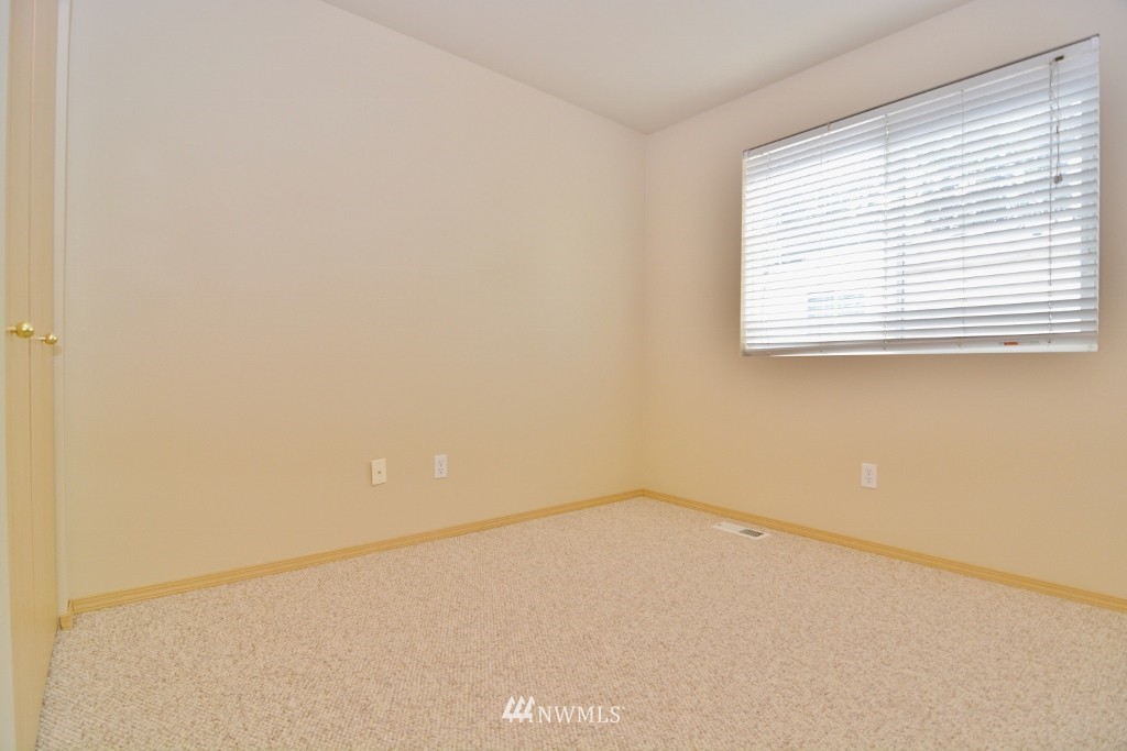 6000 Turley SE Loop Port Orchard, WA 98366 - Photo 13 of 18 Gallery Image 13