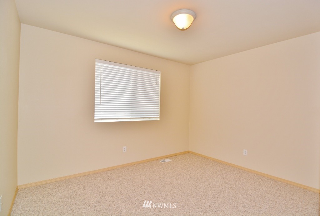 6000 Turley SE Loop Port Orchard, WA 98366 - Photo 14 of 18 Gallery Image 14
