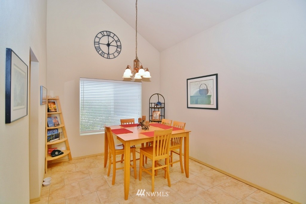 6000 Turley SE Loop Port Orchard, WA 98366 - Photo 4 of 18 Gallery Image 4