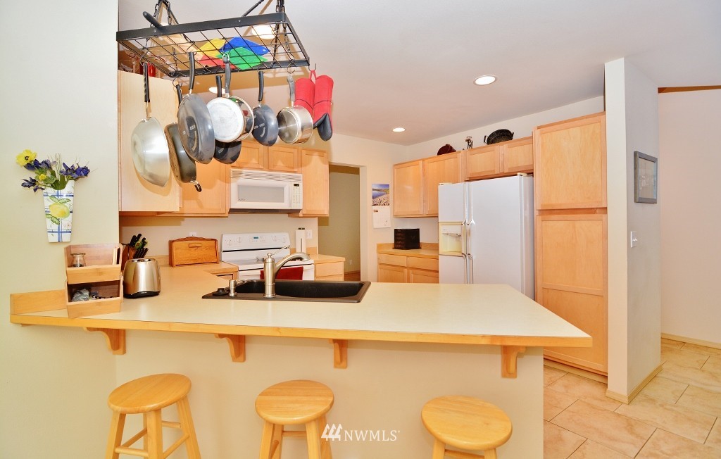 6000 Turley SE Loop Port Orchard, WA 98366 - Photo 6 of 18 Gallery Image 6