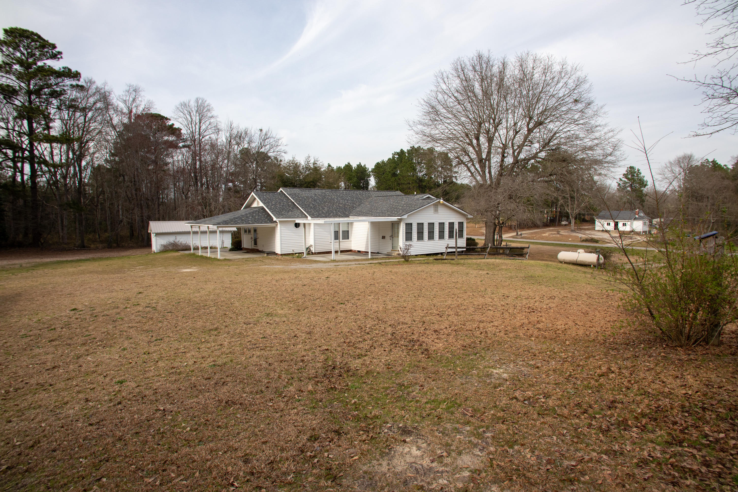 440 Airport Road Rockingham, NC 28379 - Photo 8 of 51 IMG_0906