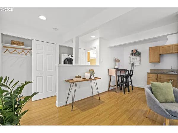 $199,000 | 7302 North New York Avenue, Portland, OR 97203