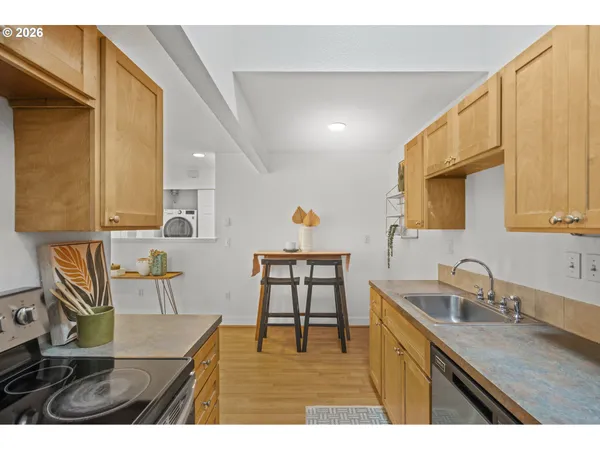 $199,000 | 7302 North New York Avenue, Portland, OR 97203